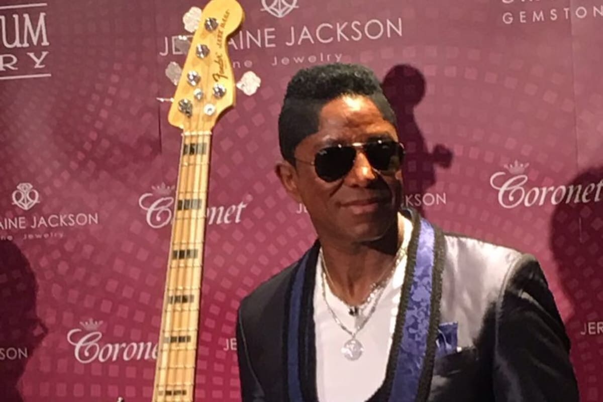 Hermano de Michael Jackson recibe condena económica en demanda por agresión