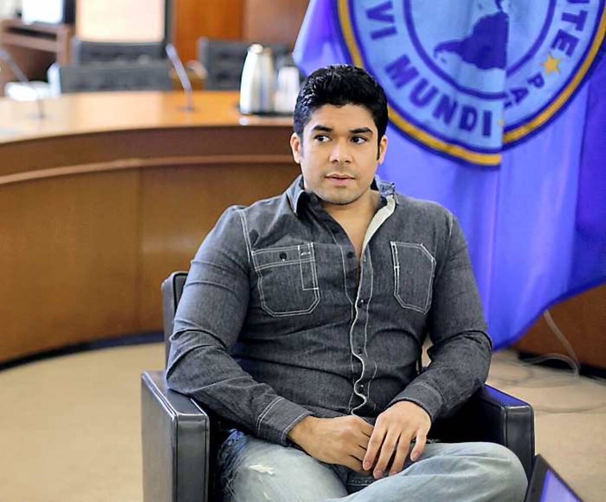 Jerry Rivera y OPS se unen contra la violencia a la mujer. AP