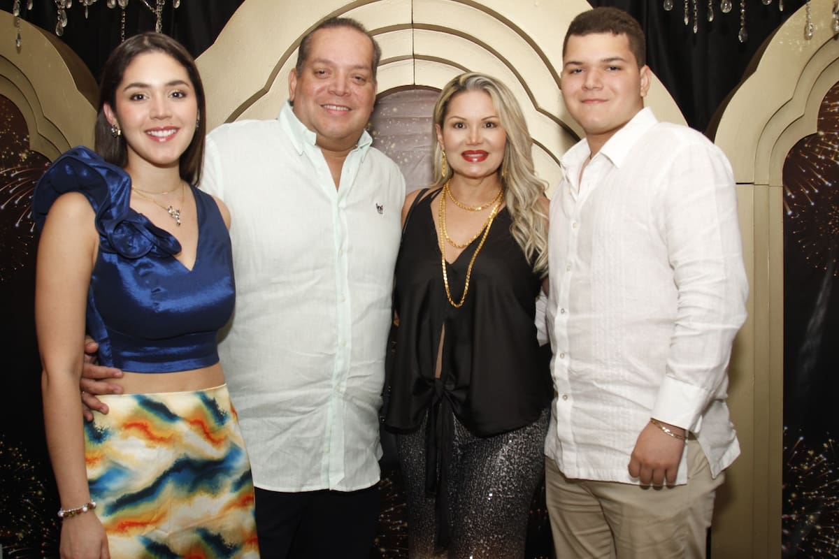 Jessica Stambulie, Raul Stambuelie, Jessica Stambulie y Richar Stambulie