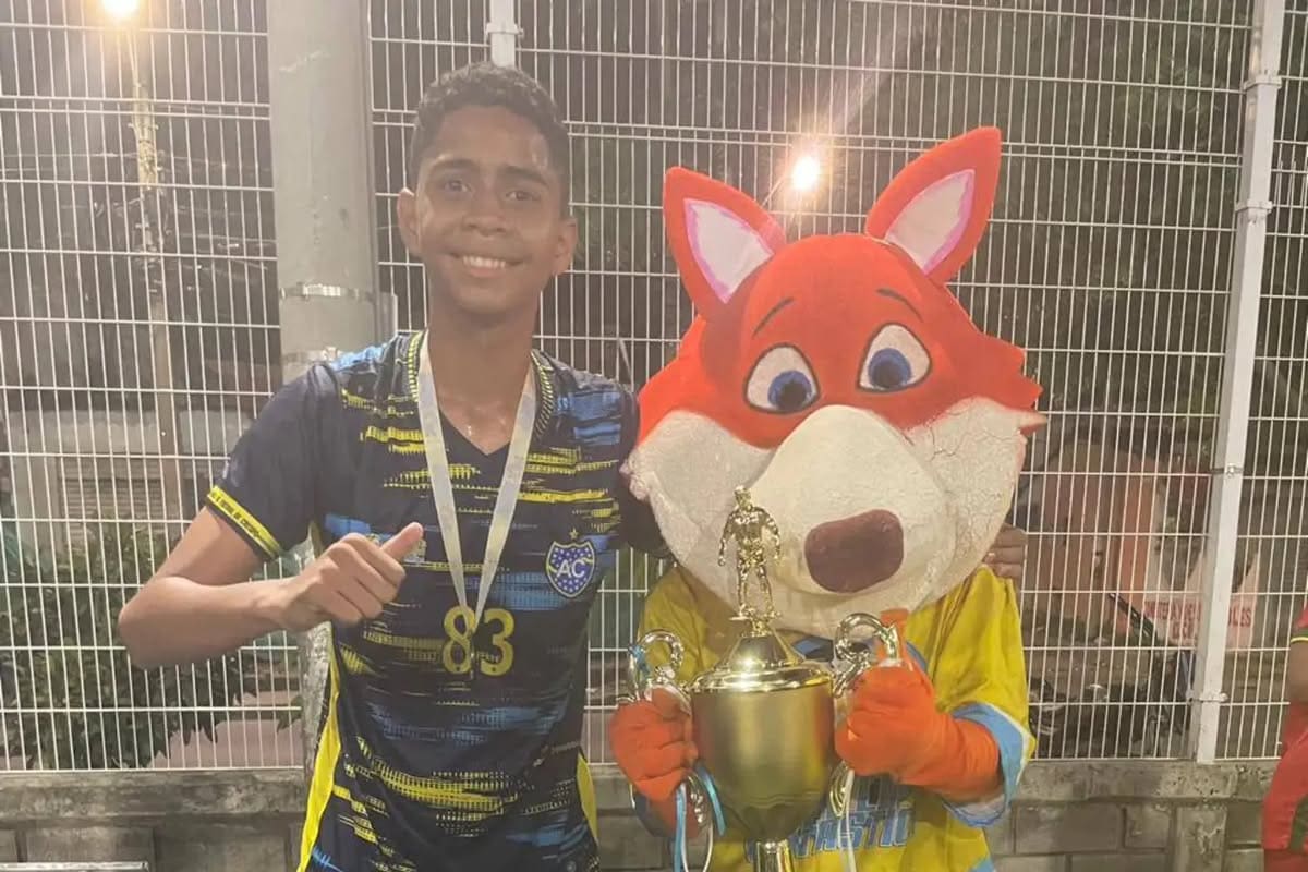La carrera de Jesús Adrián, el futbolista que fue asesinado en Los Calamares