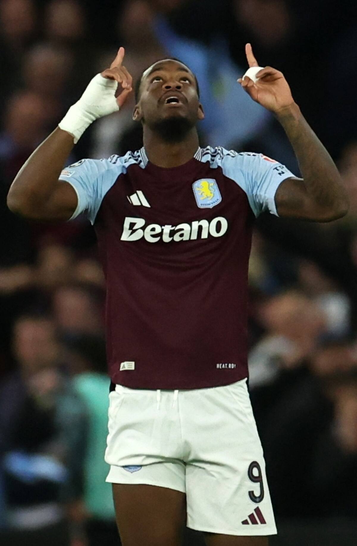 Jhon Durán anotó un tanto en la victoria del Aston Villa ante el Bayern Múnich. //EFE