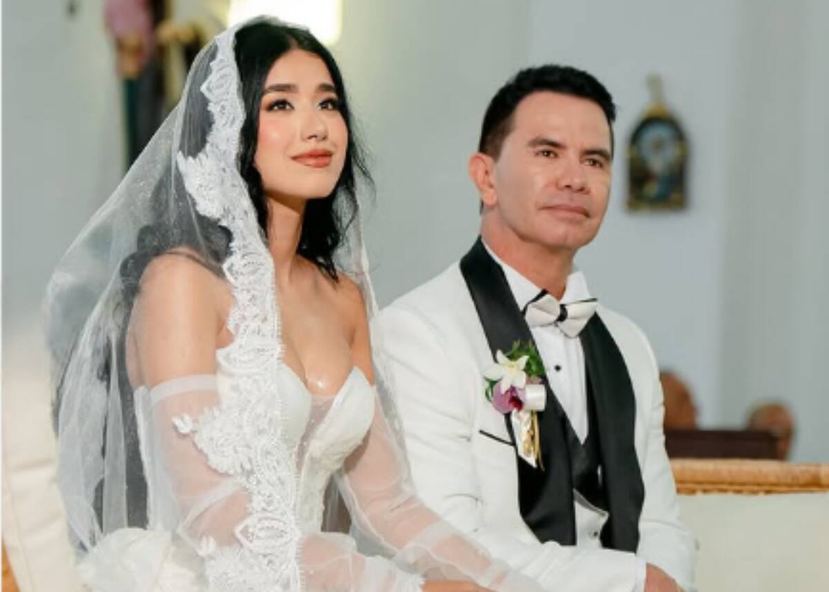 Jhonny Rivera comparte los detalles de los regalos de su boda con Jenny López. // foto tomada de IG @jhonnyrivera