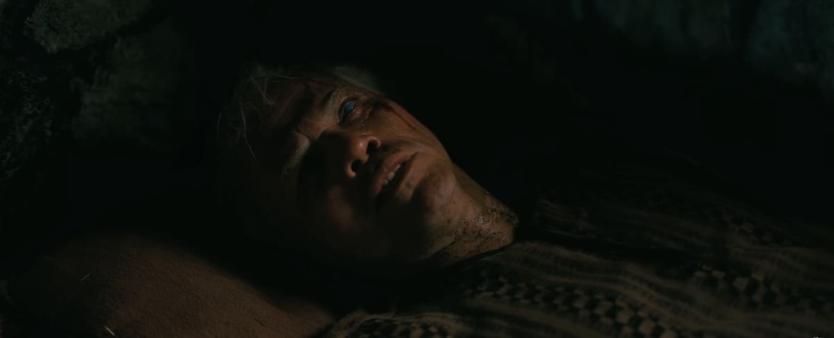 John Leguizamo interpreta a Eumeo en La Odisea, del director Christopher Nolan. //Foto: captura de pantalla.