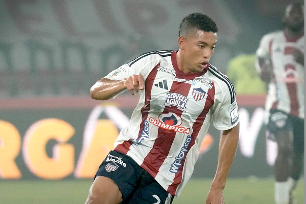 América de Cali derrotó al Junior, que se quedó 9 jugadores