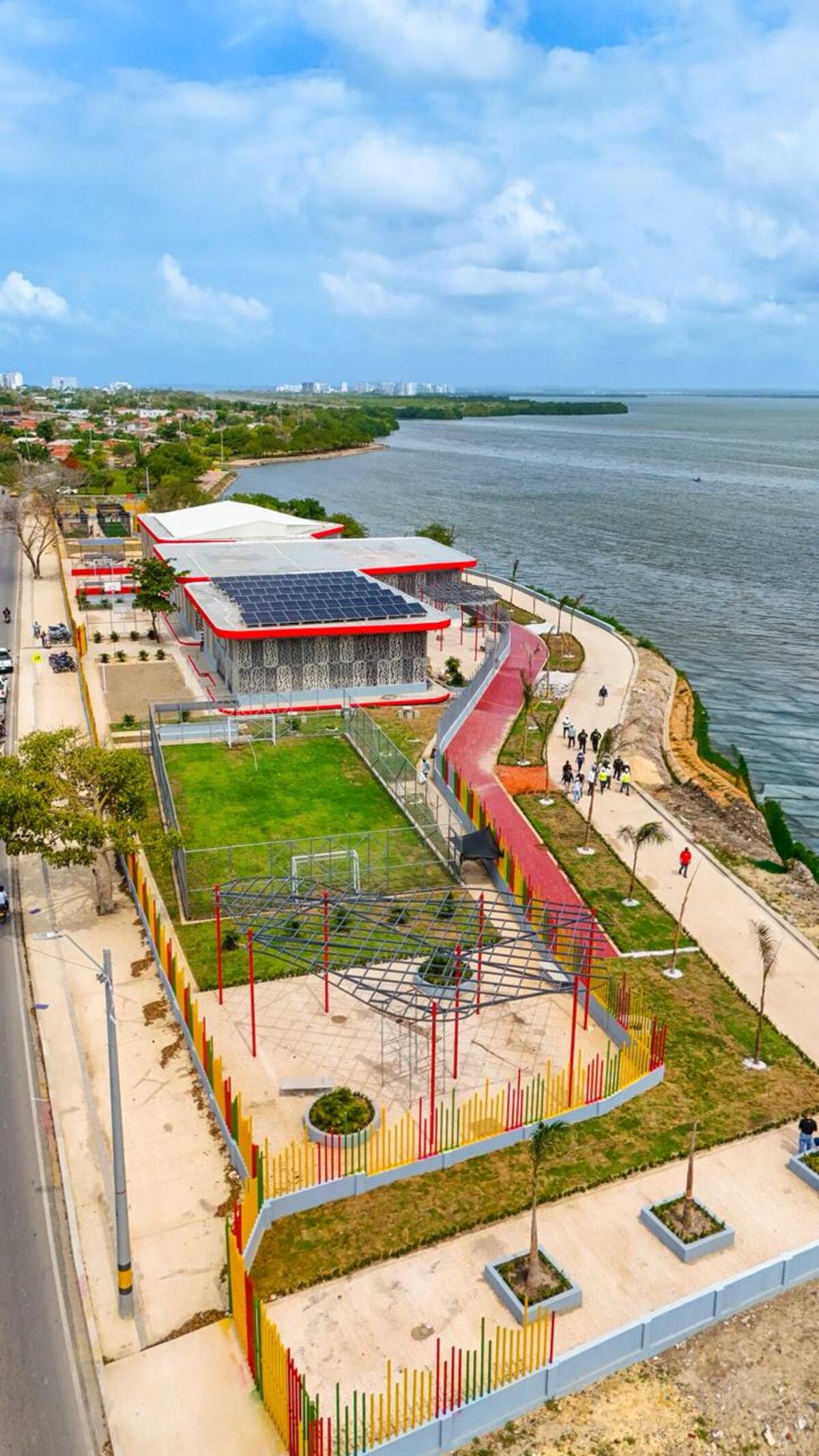 La Institución Educativa Jorge Artel alcanza un 95 % de avance en su modernización. // Foto: cortesía - Alcaldía de Cartagena.