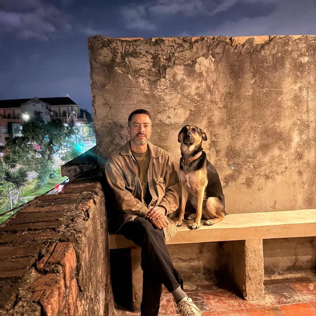 Jorge Hugo Marín y su perro 'Guaro'. //Foto: IG @jorgehugomarin.