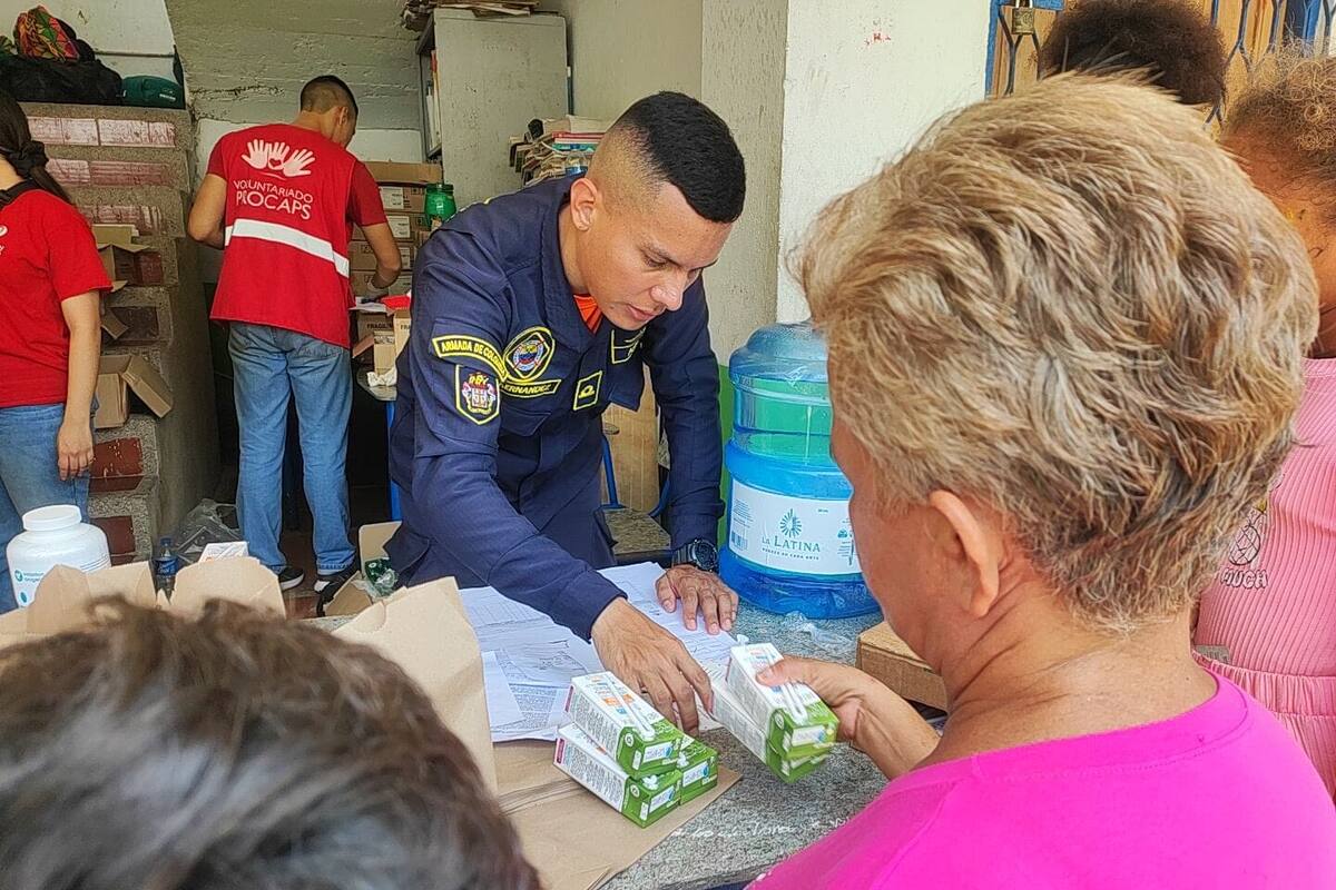 Más de mil habitantes de Isla Grande se beneficiaron en jornada de la Armada