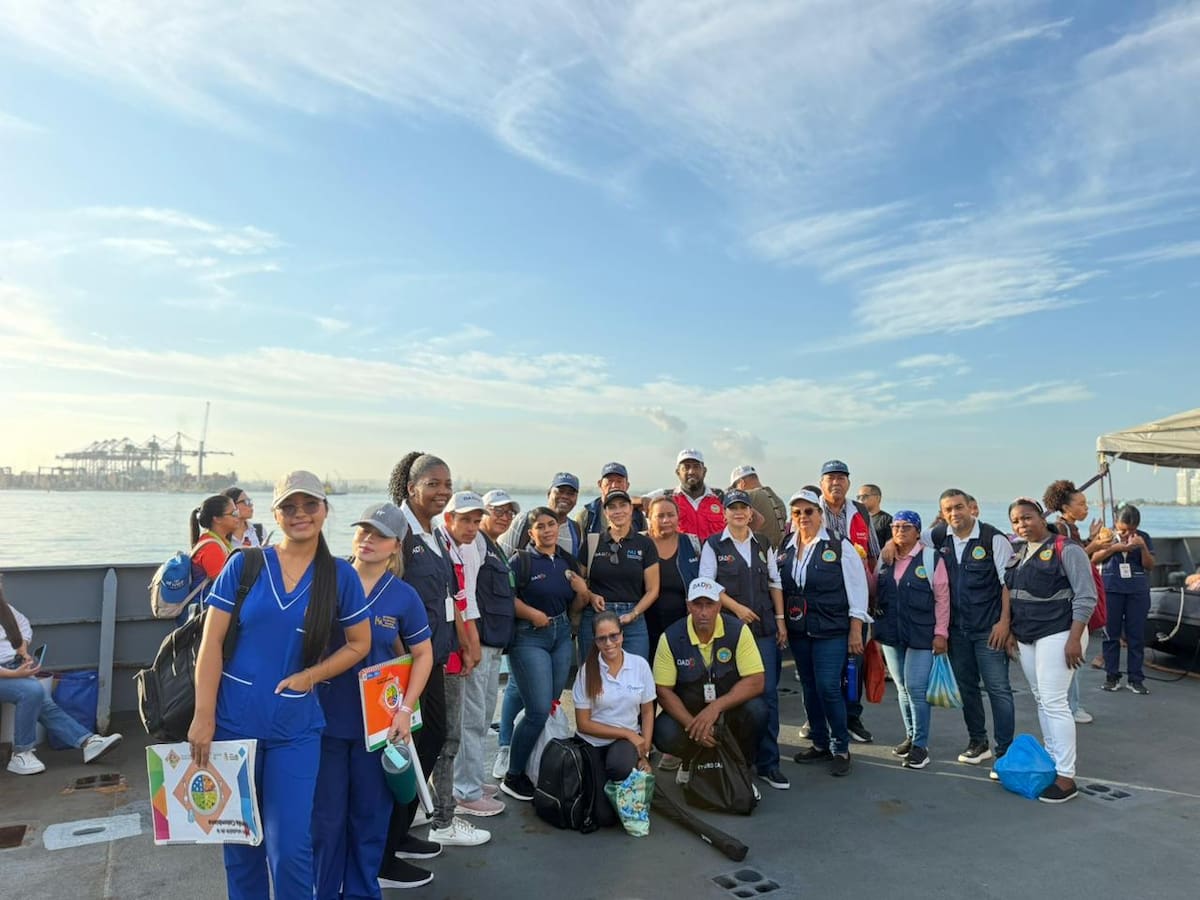 Jornada integral del Distrito, la Armada Nacional, Gestión Salud y otras entidades en Punta Arena (Tierrabomba). // Cortesía Alcaldía