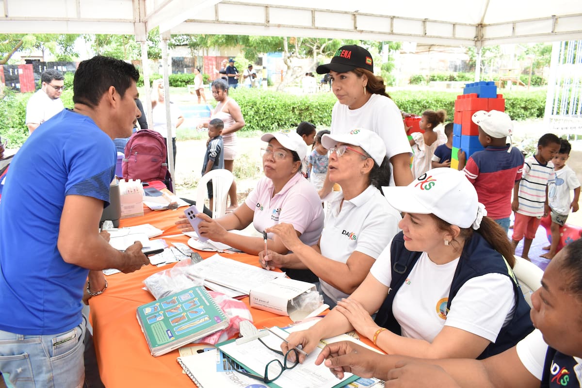 Jornada interinstitucional llevó salud y oportunidades a más de 900 habitantes de Pasacaballos