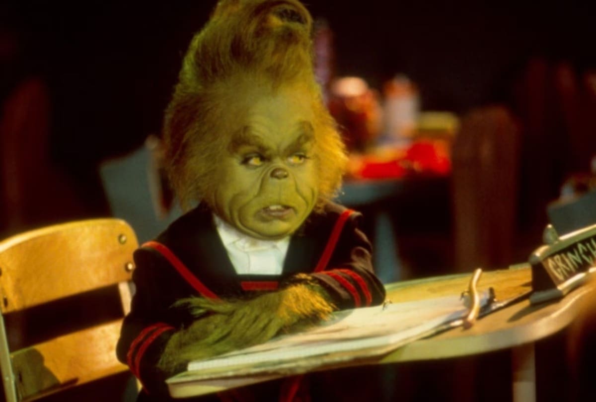 El talentoso actor dio vida al Grinch en su infancia en la película "How the Grinch Stole Christmas" (2000). / Captura de video