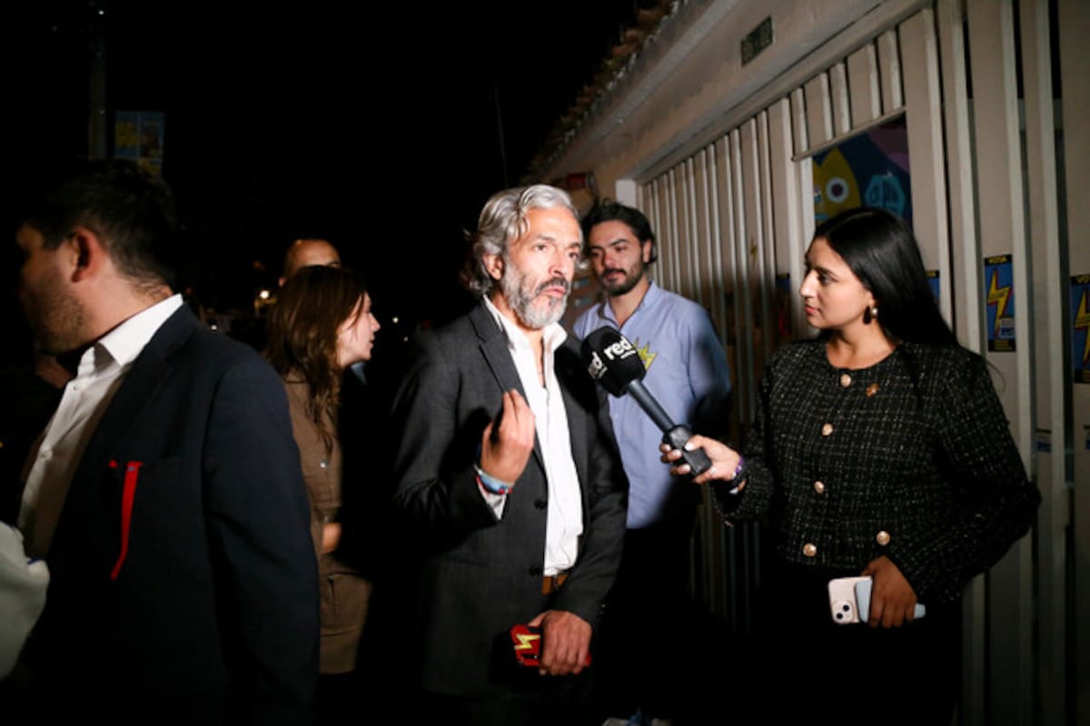 ¿Juan Daniel Oviedo será la fórmula vicepresidencial de Paloma Valencia? Esto dijo tras reunión