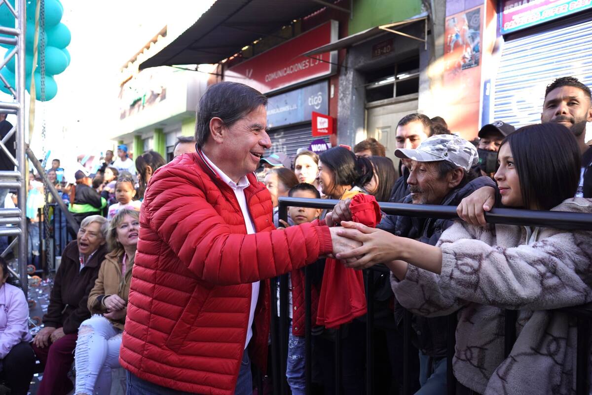 “Intereses políticos y experiencia": así se ve la llegada de Cristo al gobierno