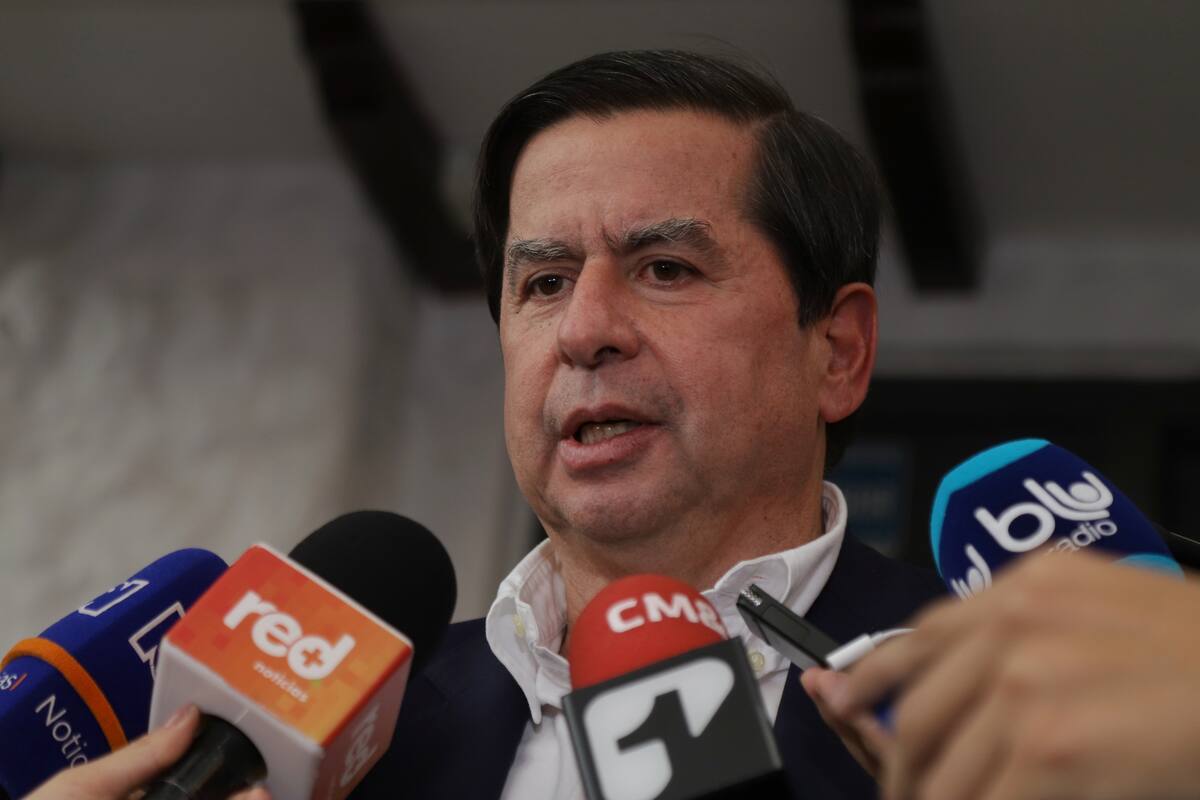 “Está prohibida y así seguirá”: ministro Cristo sobre la reelección presidencial