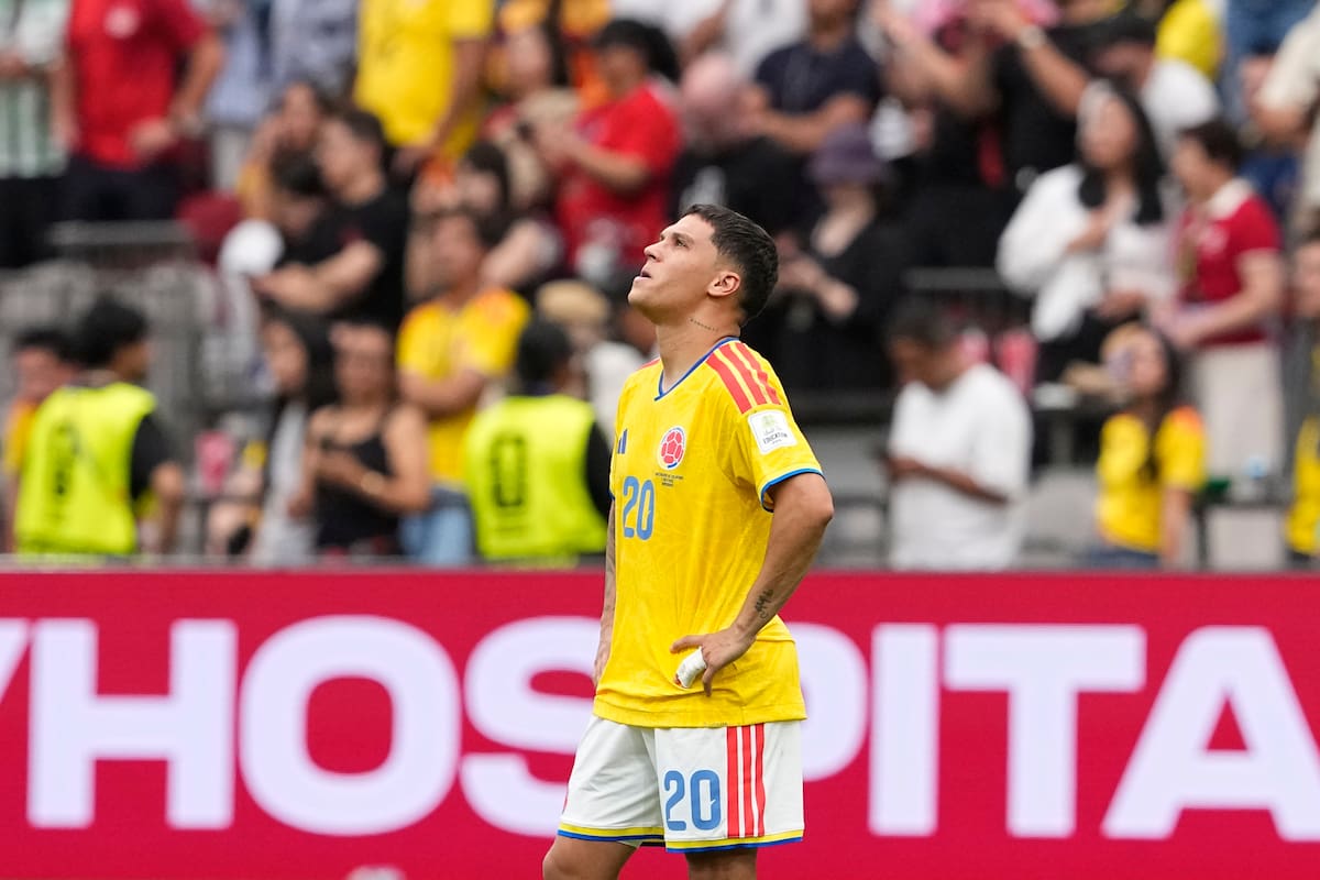 Juan Fernando Quintero respondió críticas por fiesta tras eliminación del Mundial