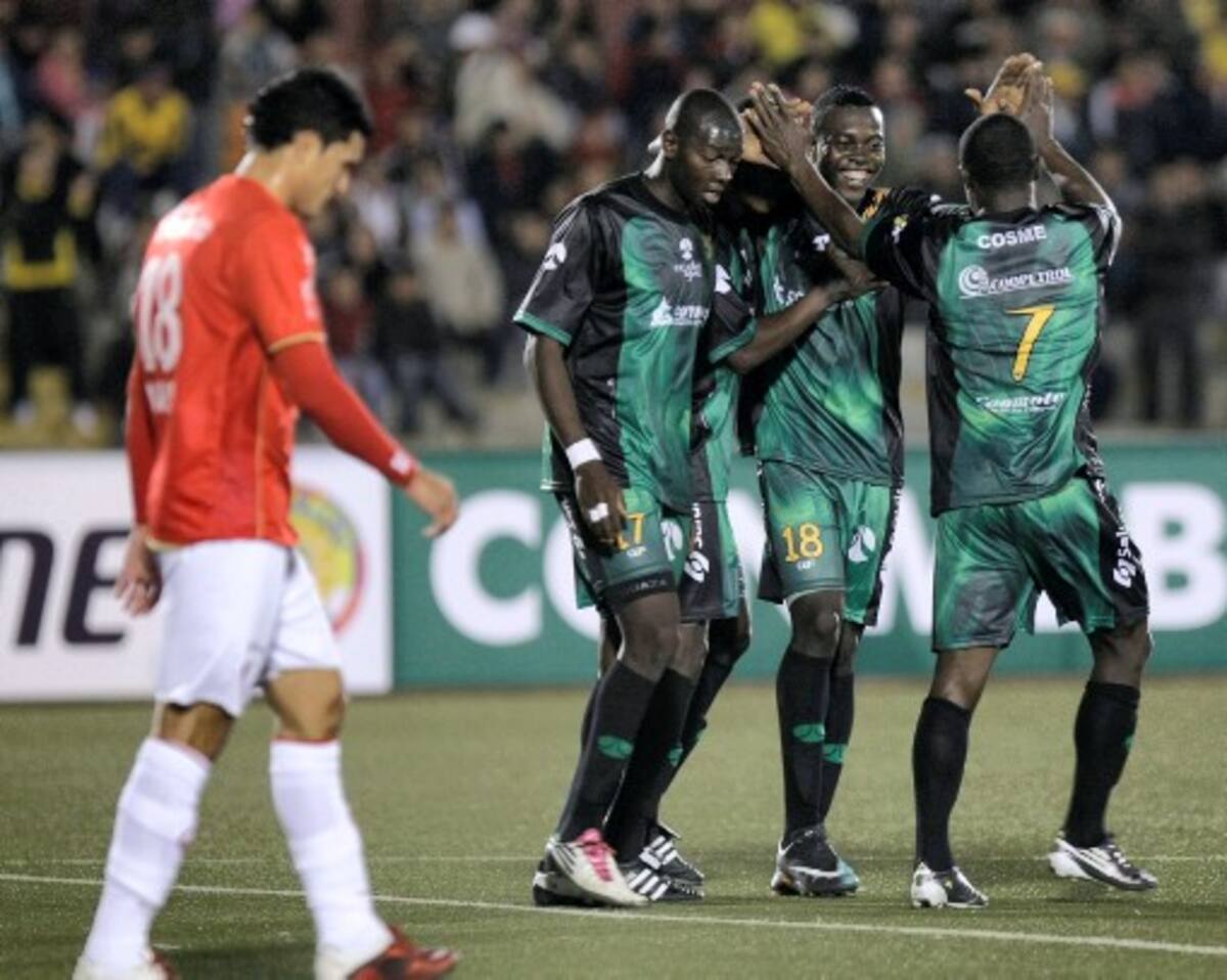 La Equidad venció 4-1 en el marcador global al Juan Aurich de Perú, y se clasificó a la segunda ronda de la Copa Sudamericana 2011. AP Karel Navarro
