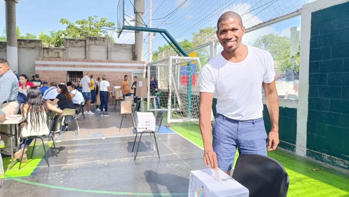 Juan Viloria, vicepresidente de la ONG Venezolanos en Barranquilla, espera que los venezolanos acudan en masa votar en su país.