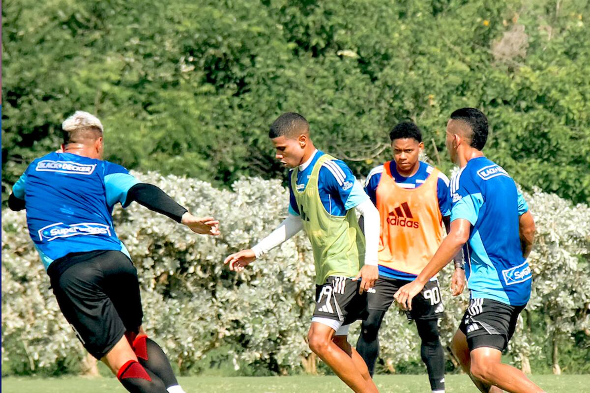 Los 18 convocados por Junior para enfrentar a La Equidad este viernes