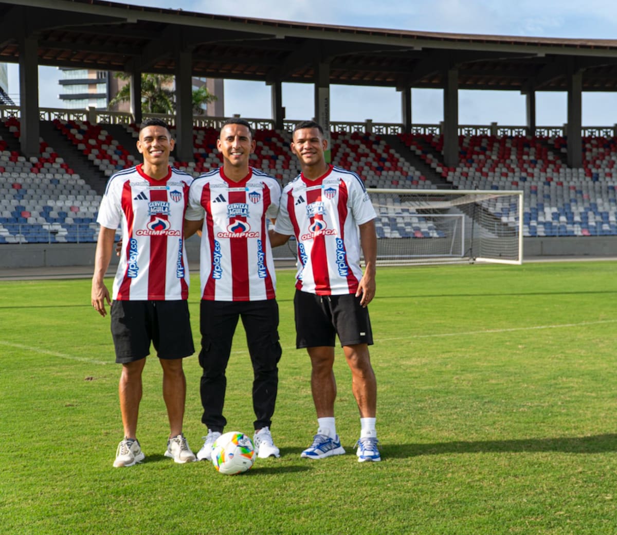 Stiwart Acuña, Carlos Esparragoza y Diego Mendoza, hacen parte de la nómina que viajó a la ciudad de Cali.//Cortesía.