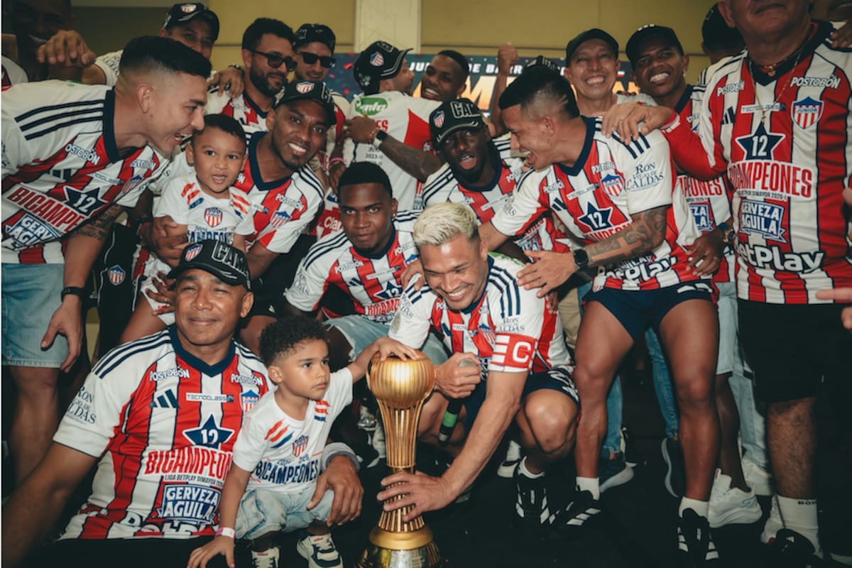8 clubes del fútbol colombiano exigen más plata por la transmisión de sus partidos