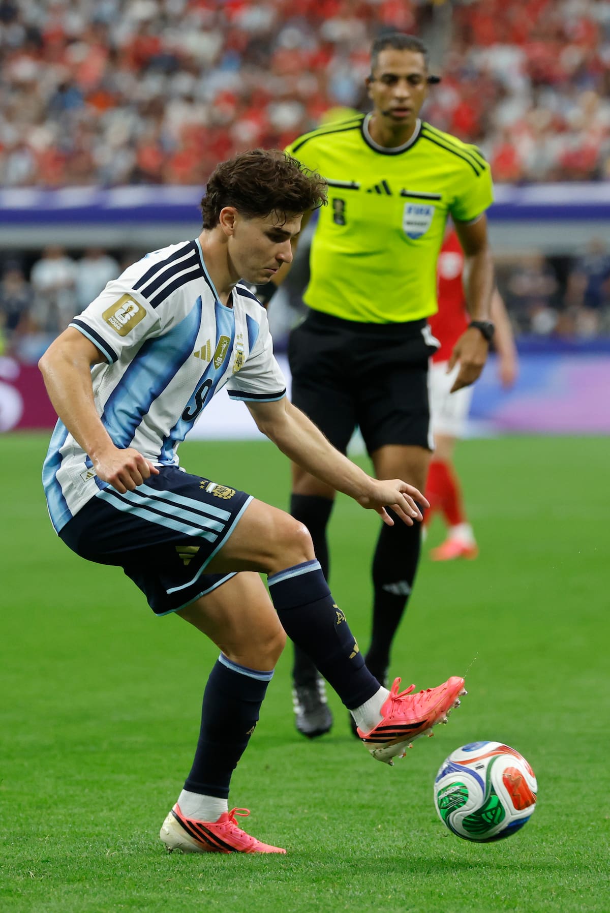 El delantero de Argentina, Julián Álvarez, es deseado por varios gigantes de Europa. //Foto, EFE: Mariscal
