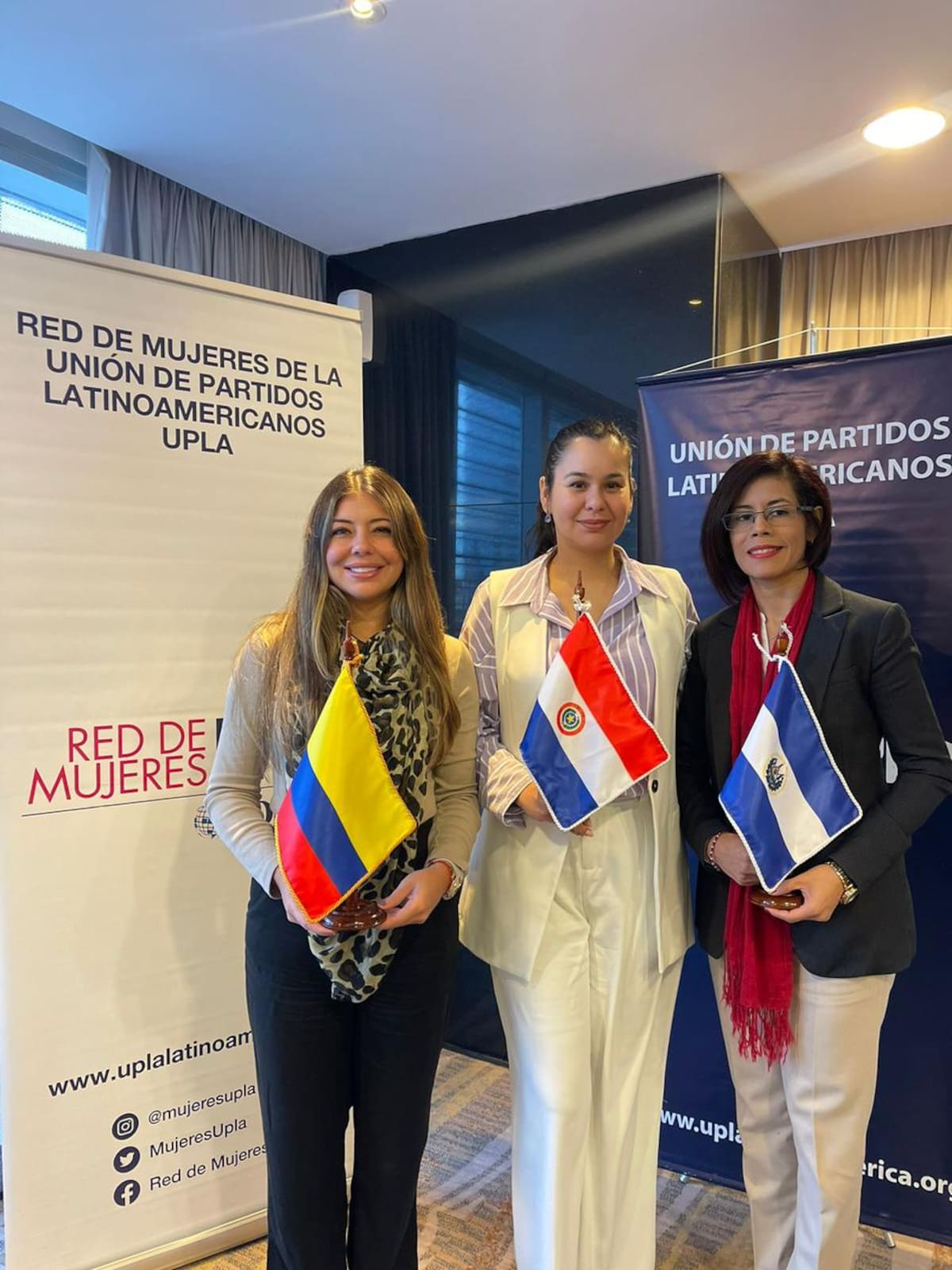 Juliana Aray lanza urgente llamado de alerta sobre feminicidios en Colombia en encuentro internacional de líderes latinoamericanas. // Cortesía