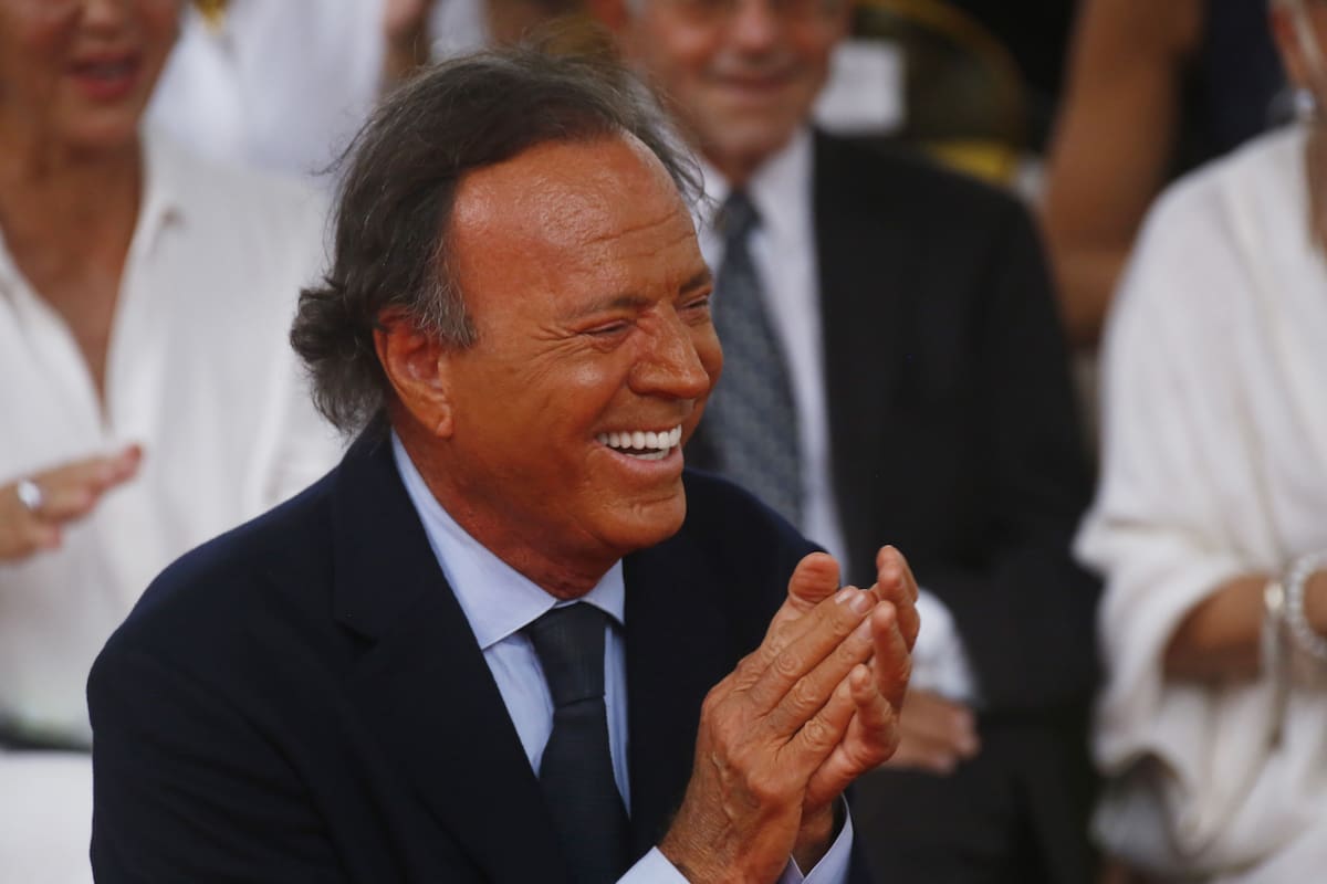 Fiscalía española archiva denuncia contra Julio Iglesias: las razones aquí