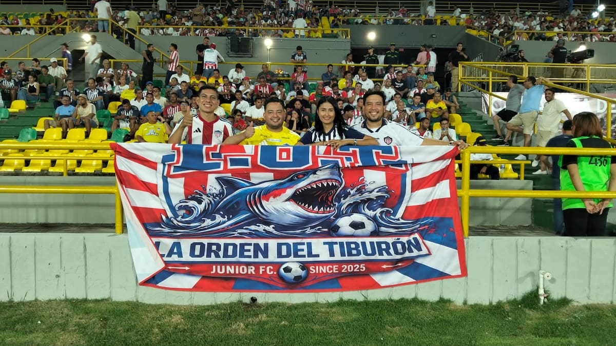 Así se vive la previa de Junior vs. Cerro Porteño en el Jaime Morón. // Foto: Luis Herrán - El Universal.