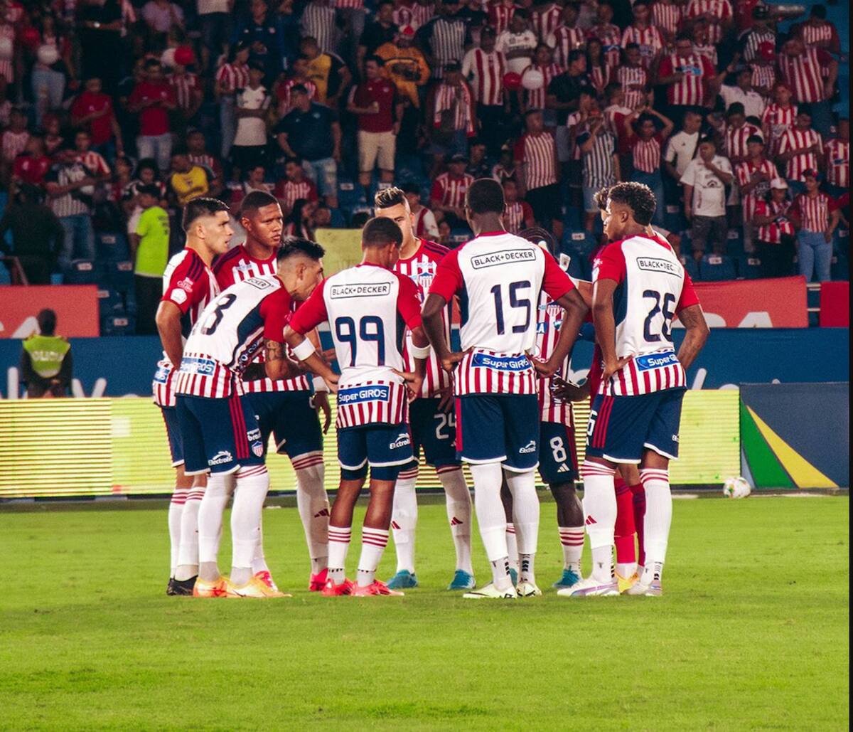 Algunos jugadores de Junior trabajan con César Farías hasta el 30 de diciembre.//Cortesía.