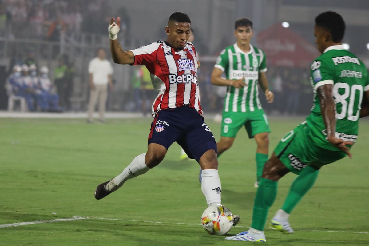 Atlético Nacional y Junior definen al campeón del fútbol colombiano