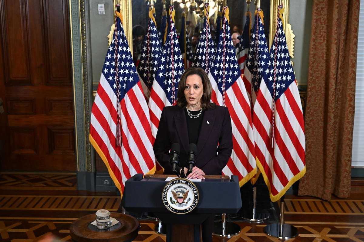 Él es Tim Walz, la fórmula vicepresidencial de Kamala Harris