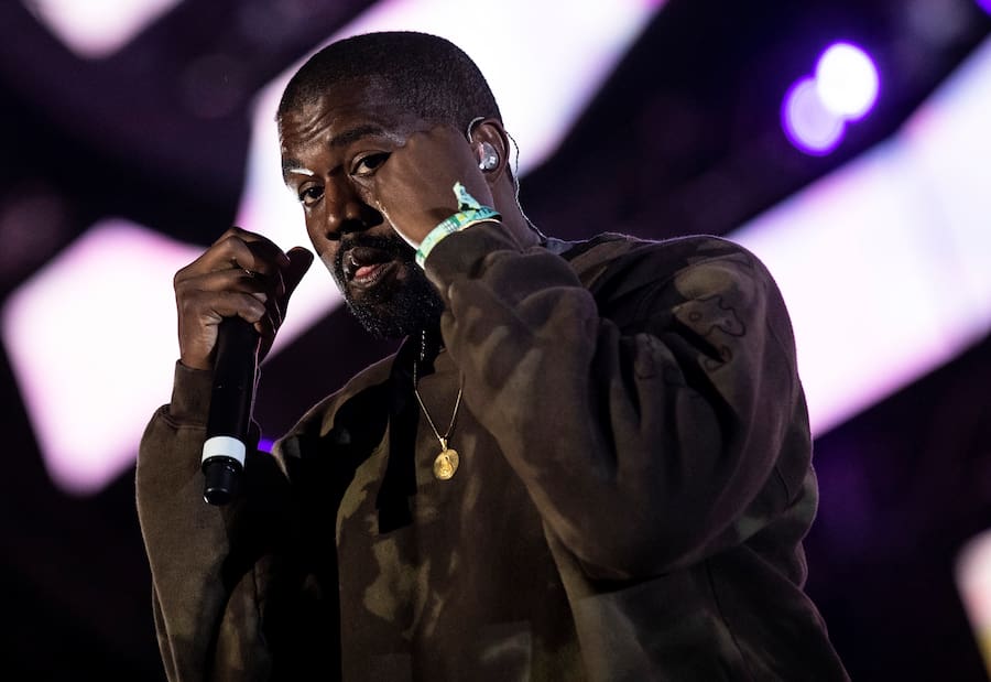 Cancelan los conciertos de Kanye West en Rusia por supuestos vínculos con el nazismo