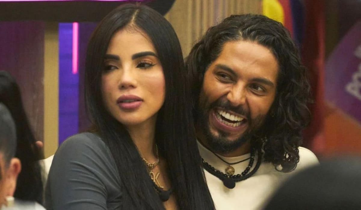 Karina y Marlon sostienen un romance al interior de La casa de los famosos. //Foto: tomada de internet.