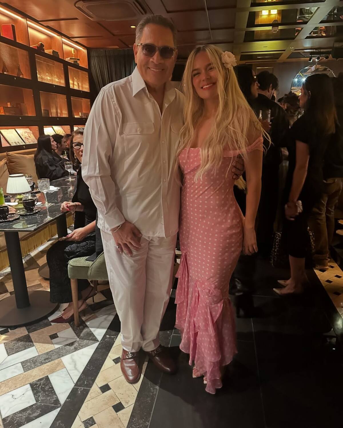 Karol G junto al salsero Tito Nieves. //Foto: IG