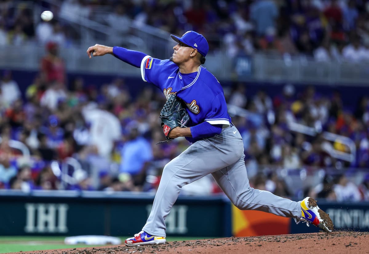 El lanzador venezolano Keider Montero abrirá en el duelo ante Italia. //Foto, EFE:
CRISTOBAL HERRERA-ULASHKEVICH
