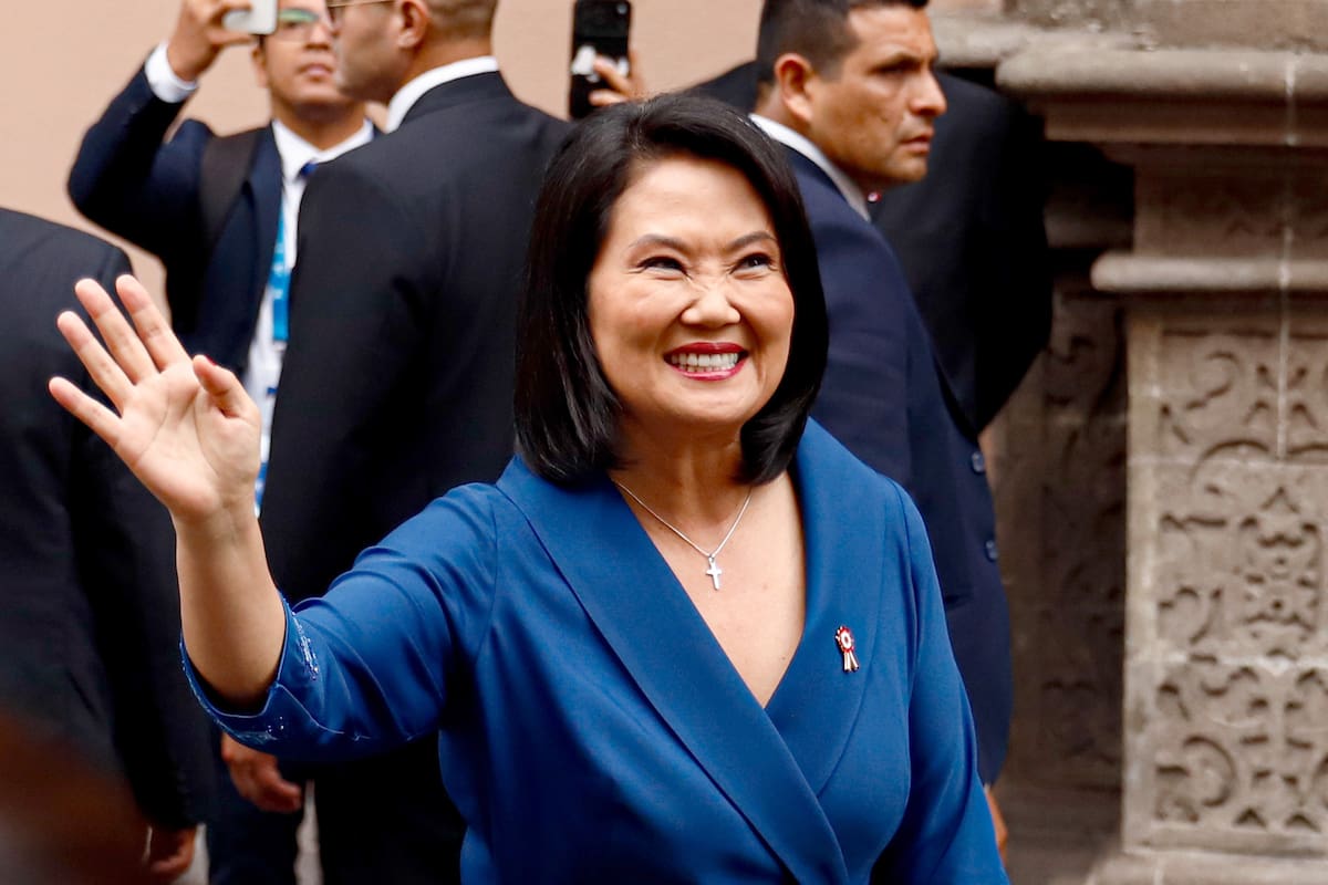 Perú estrena presidenta: Keiko Fujimori asume el poder tras diez años de crisis política