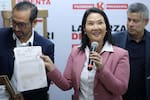 Keiko Fujimori recibe las credenciales que la acreditan como presidenta electa de Perú