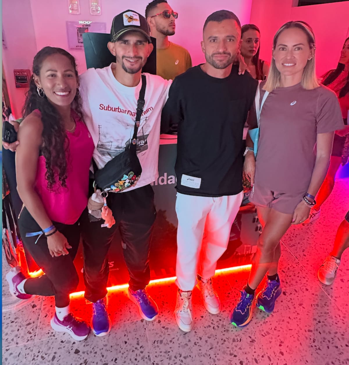 Kelly Arias, Juan Esteban Arango, David Gómez y Carolina Tavares, atletas del equipos Asics Colombia.//El Universal.