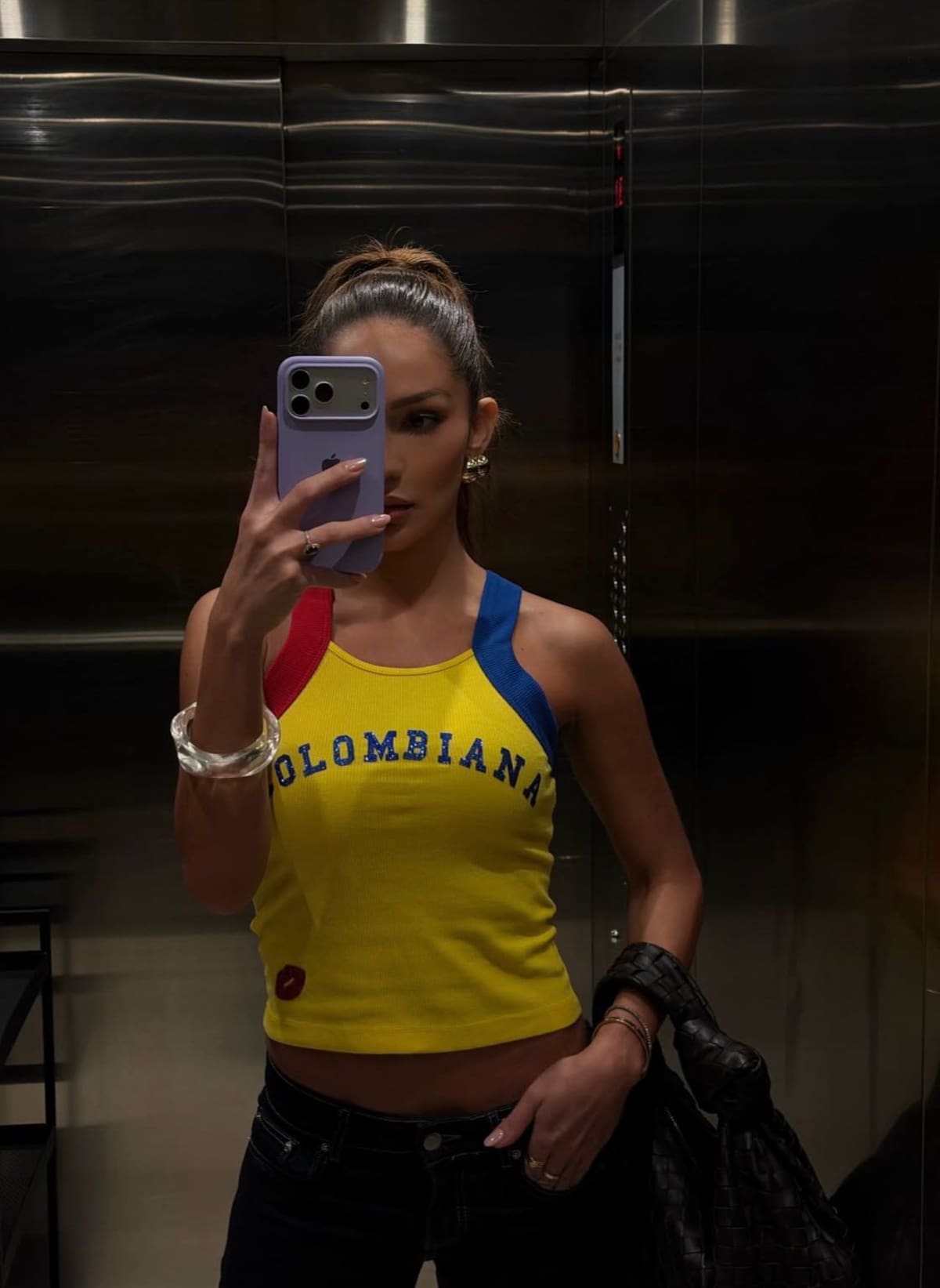 Kimberly Reyes compartió fotografía en sus redes sociales.
