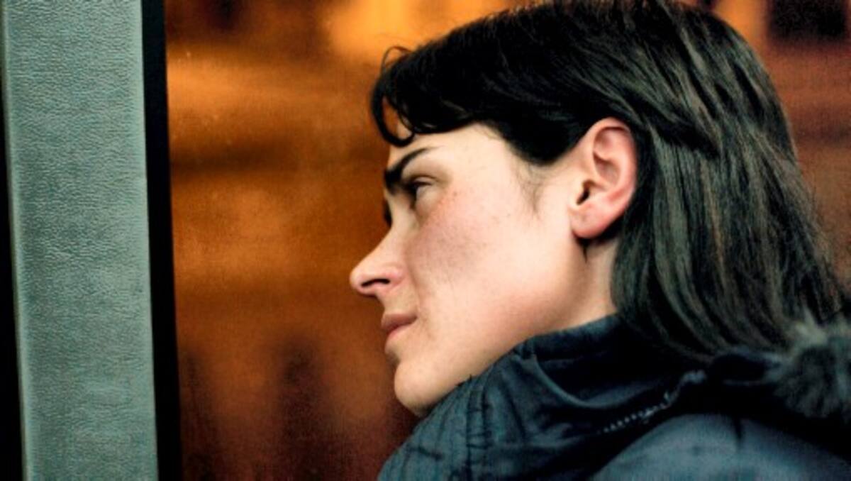 La actriz Ángela Carrizosa protagoniza la película colombiana “Karen llora en un bus”. COLPRENSA