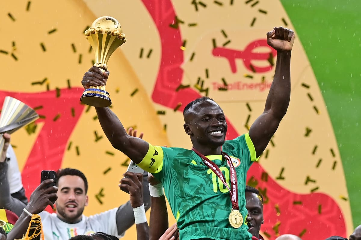 Título en escritorio: la CAF proclama a Marruecos campeón de la Copa África