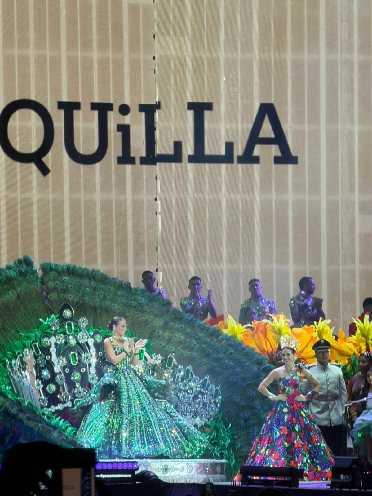 La coronación de Michelle reunió a todas las reinas del Carnaval. // El Universal