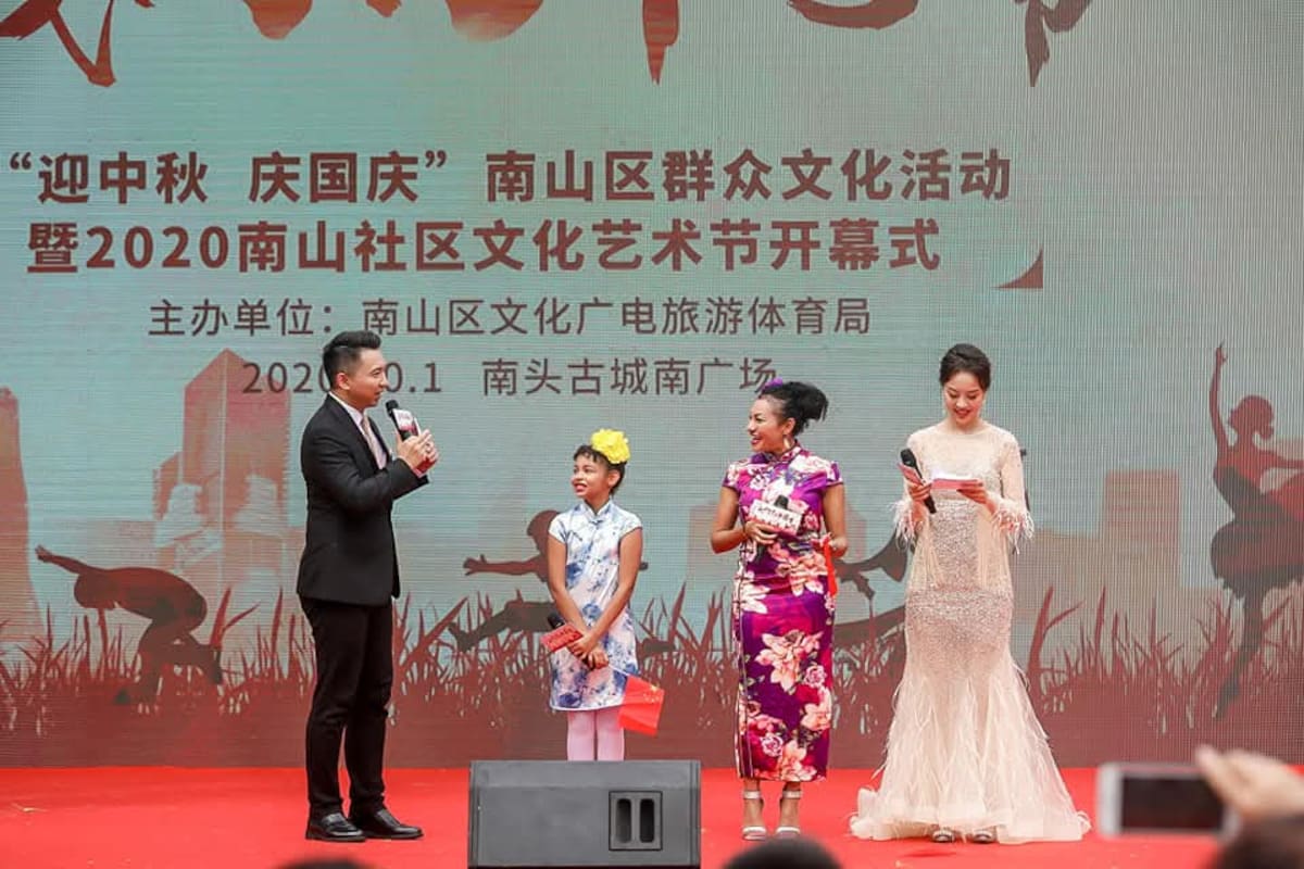 La familia cartagenera que está haciendo historia en China. // Cortesía (Suministrada)