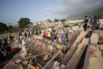 La Guaira colapsa entre la ayuda y la búsqueda de sobrevivientes