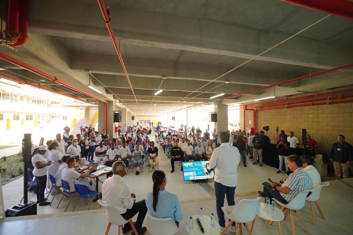 La jornada arrancó en la Institución Educativa San Felipe Neri. // Foto: cortesía