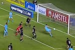 Copa Sudamericana: el video del gol fallido que es tendencia mundial