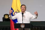 Petro muestra su voto por Iván Cepeda y desata polémica en jornada electoral