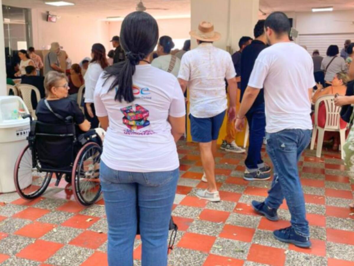 La Misión de Observación Electoral Regional Cartagena -Funcicar y UTB- acompañan elecciones de este domingo. // Foto: cortesía - MOE
