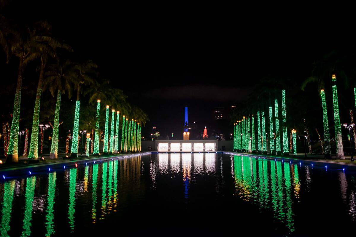 Venezuela adelanta Navidad con luces y celebraciones en crisis política