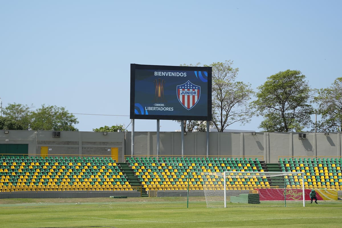 La pantalla del estadio Jaime Morón. // CORTESÍA