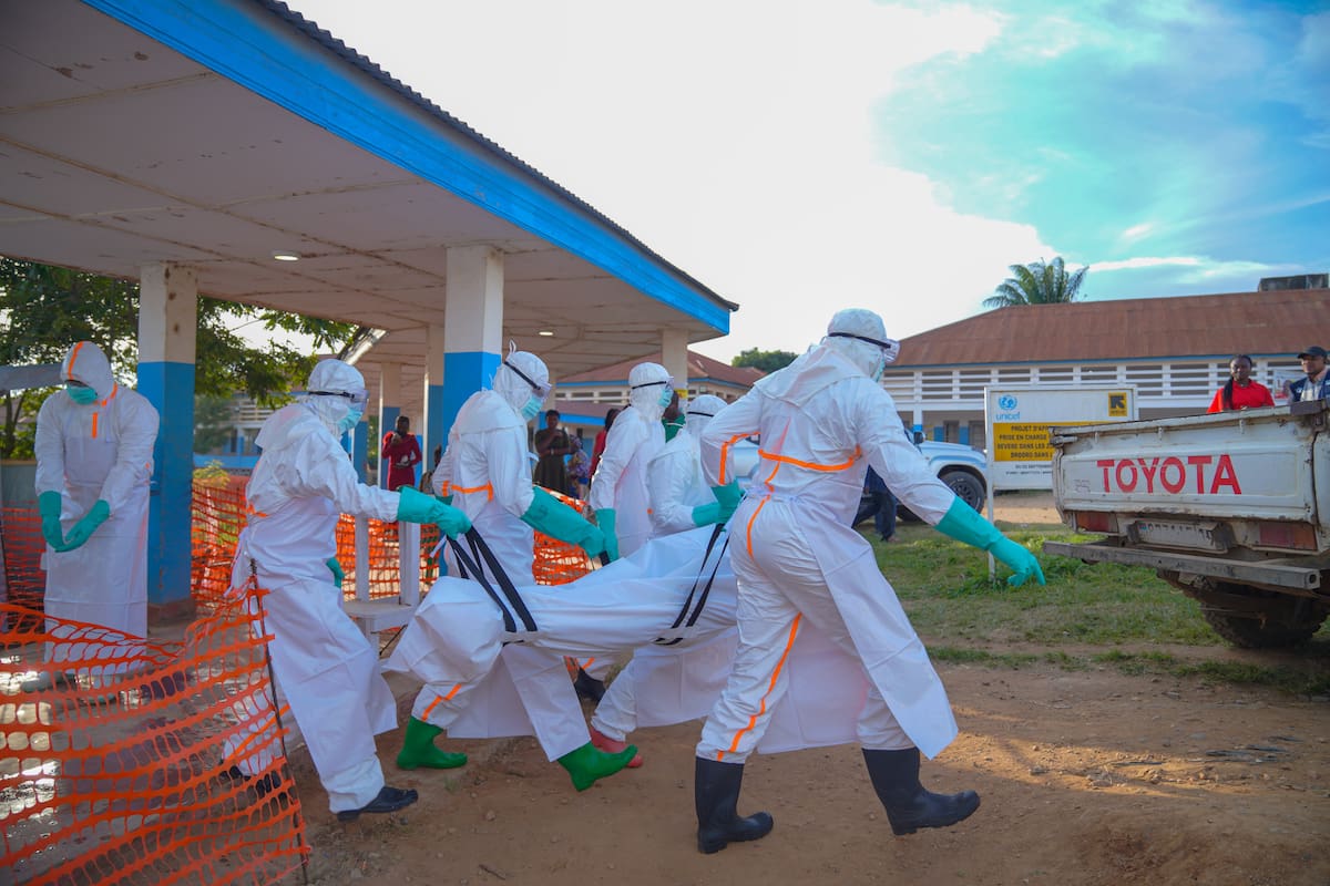 Aumenta la tragedia por el ébola en RD del Congo: suben las víctimas y los contagios